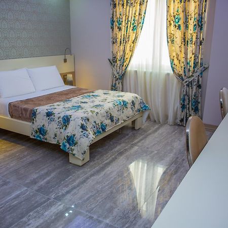 Hotel Vila Koral Durrës 外观 照片