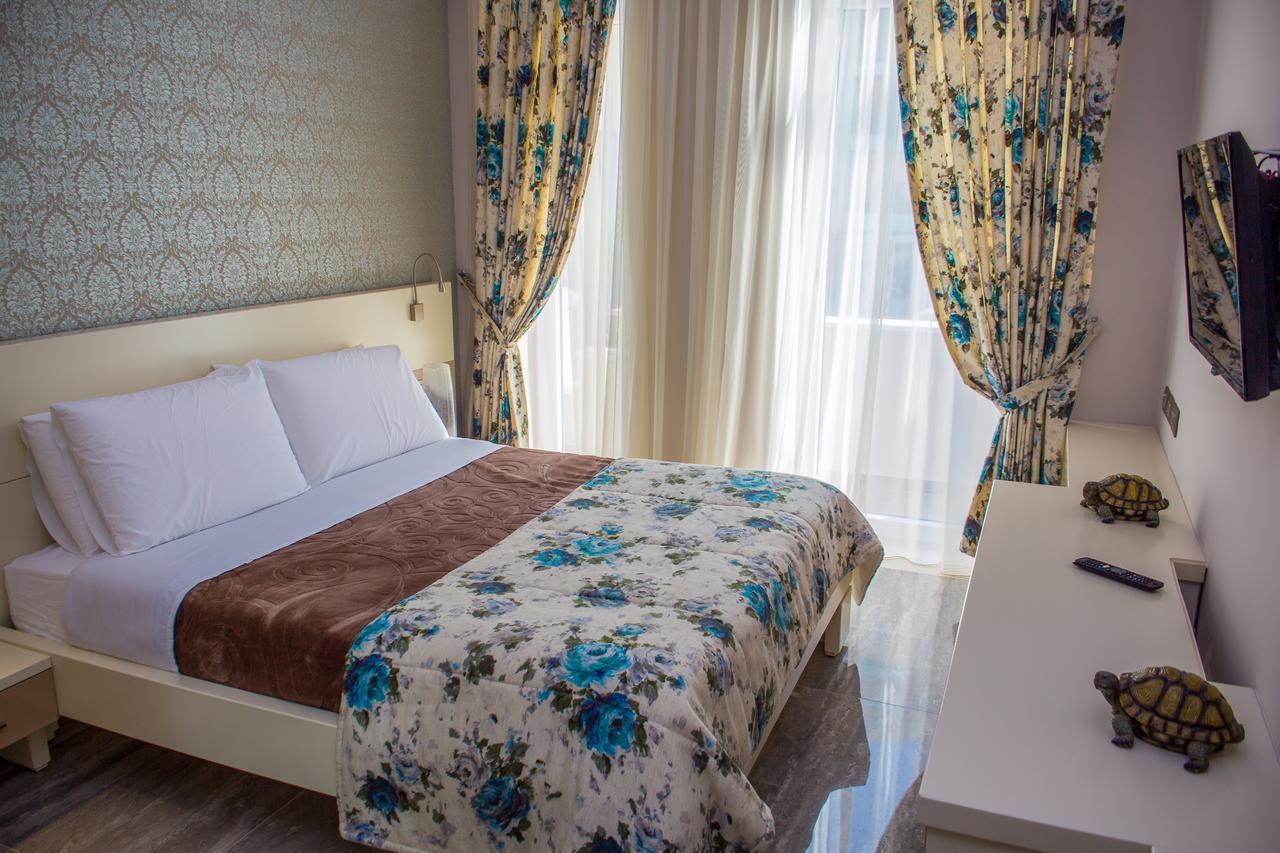 Hotel Vila Koral Durrës 外观 照片