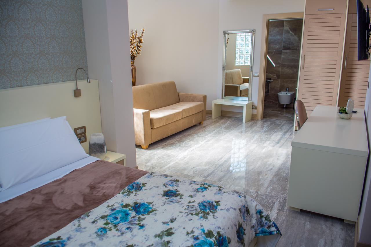 Hotel Vila Koral Durrës 外观 照片